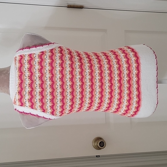 Loft Scalloped Halter Sweater Tank, Size XS, Excellent Condition. - Picture 4 of 13